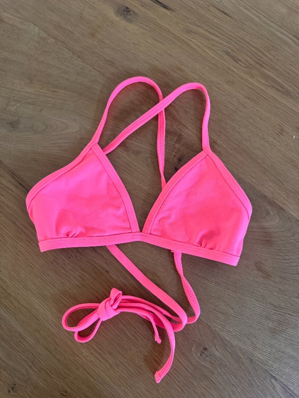 Jolyn Triangle Bikini Top — Neon Hot Pink | XS